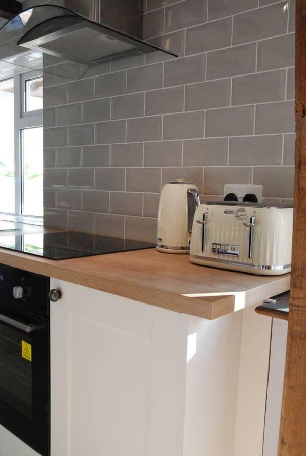 Hollyhock Cottage Ashford  Extérieur photo